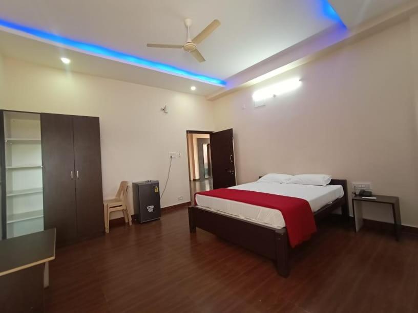 Ss Lodge Devanahalli Extérieur photo